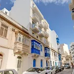 Chic By Buena Vista * Gzira