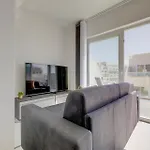 Chic By Buena Vista * Gzira