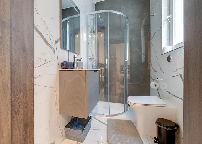 Chic By Buena Vista * Gzira