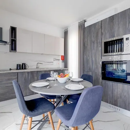 Chic By Buena Vista Daire Gzira